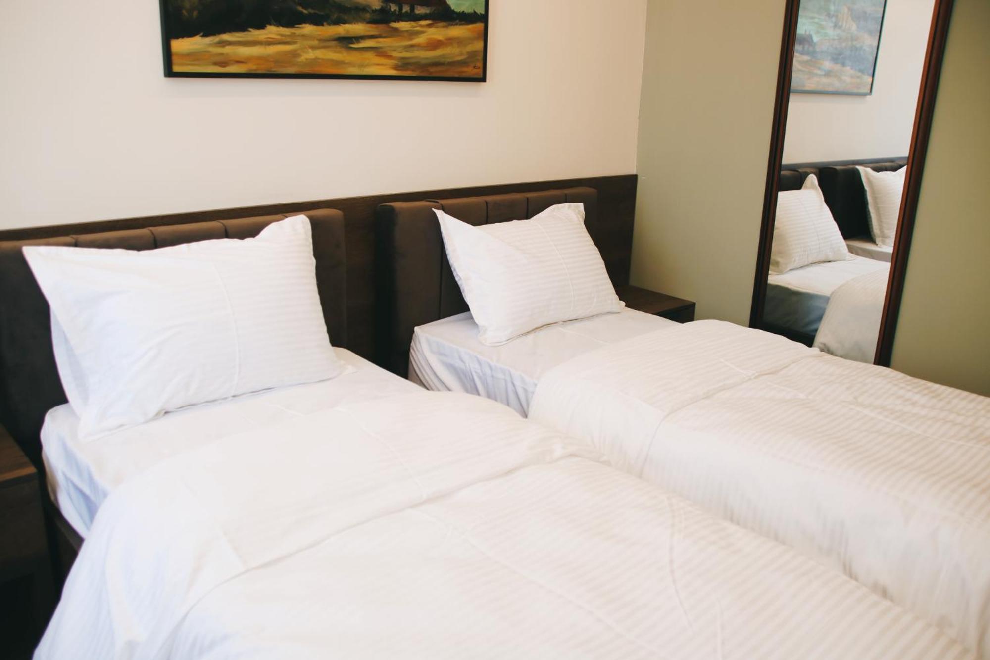 Hotel Rozafa Suhareke Eksteriør billede